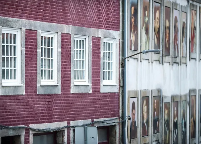 Duplex Flat In The Heart Of Historic Center W. Ac Lägenhet Oporto